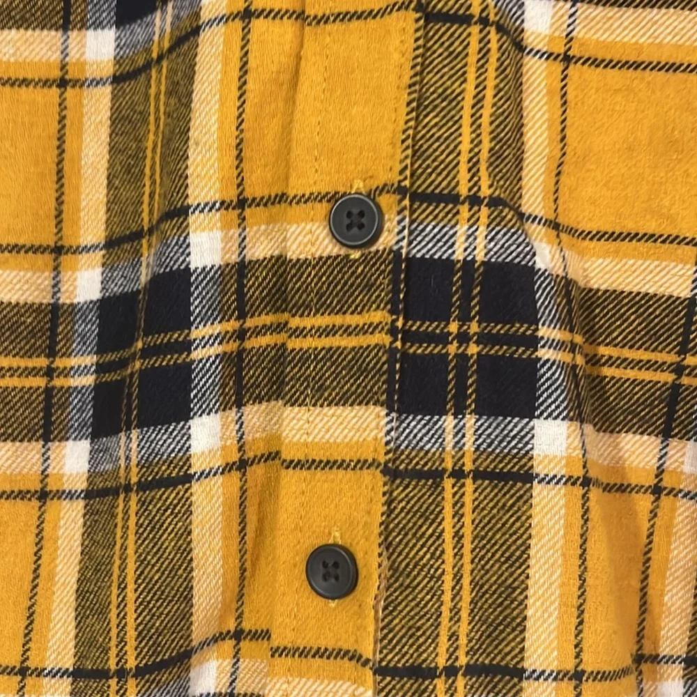 Old Navy plaid flannel shirt with hood